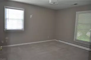 2005 Downing St, Greensboro, NC 27410 - Photo 6