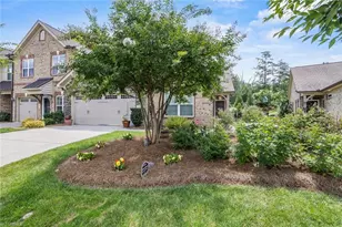 1240 United Ct, Winston-Salem, NC 27103 - Photo 4