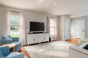 23 Braxton Ln, Thomasville, NC 27360 - Photo 2