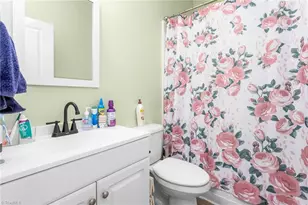 5930 Old 421 Rd, Liberty, NC 27298 - Photo 14