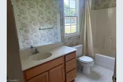 1209 Beaverton Trail, Winston-Salem, NC 27103 - Photo 10