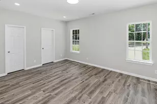 1329 Belleauwood St, Winston-Salem, NC 27107 - Photo 20