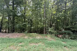 169 Glenrobin Dr, Eden, NC 27288 - Photo 1