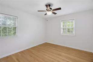2913 Shady Lawn Dr, Greensboro, NC 27408 - Photo 18