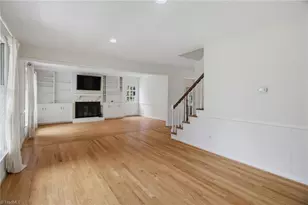 2913 Shady Lawn Dr, Greensboro, NC 27408 - Photo 4