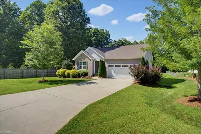 3091 Walker Ridge Drive, Walkertown, NC 27051 - Photo 2