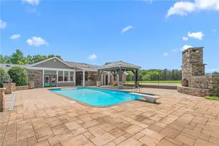 1971 Delaine Dr, Burlington, NC 27215 - Photo 40