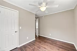 402 Gilbreath St, Graham, NC 27253 - Photo 26