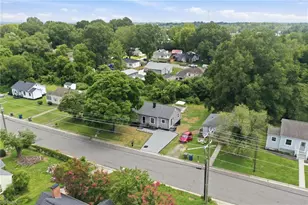 402 Gilbreath St, Graham, NC 27253 - Photo 10
