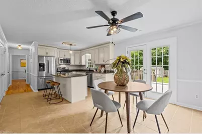 3201 Quail Run Drive, High Point, NC 27265 - Photo 6