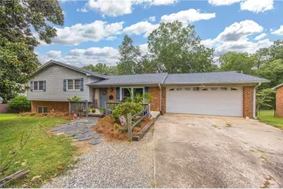 3900 Briarwood Avenue, High Point, NC 27265 - Photo 1