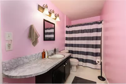 3900 Briarwood Avenue, High Point, NC 27265 - Photo 22