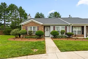 808 Chesapeake Ln, Archdale, NC 27263 - Photo 1
