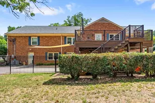 2321 Danbury Rd, Greensboro, NC 27408 - Photo 38