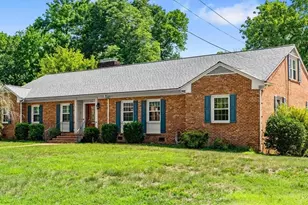 2321 Danbury Rd, Greensboro, NC 27408 - Photo 4