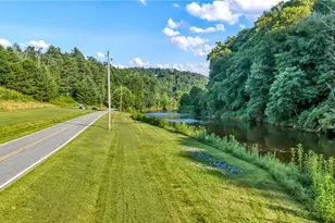 1092 Hartzog Ford Rd, West Jefferson, NC 26342 - Photo 10