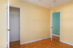 2315 Meadow Gate Dr, Greensboro, NC 27455 - Photo 18