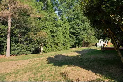 2315 Meadow Gate Drive, Greensboro, NC 27455 - Photo 26