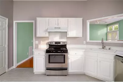 2315 Meadow Gate Drive, Greensboro, NC 27455 - Photo 10
