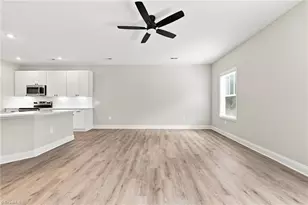 5918 N Church St, Greensboro, NC 27455 - Photo 14