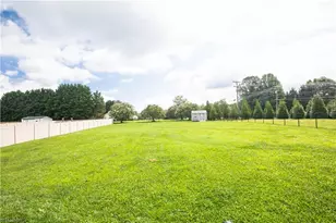 2231 Bethel Church Rd, Kernersville, NC 27284 - Photo 28
