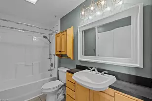 411 W Washington St, Greensboro, NC 27401 - Photo 16