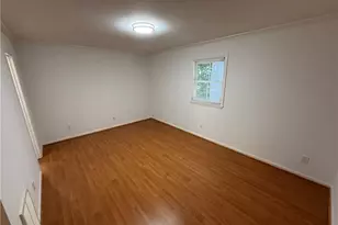 1310 Brookstown Ave, Winston-Salem, NC 27101 - Photo 8