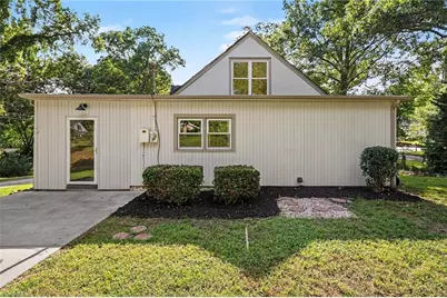 210 Stone Street, Thomasville, NC 27360 - Photo 24
