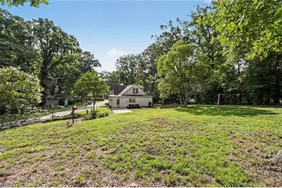 210 Stone Street, Thomasville, NC 27360 - Photo 28