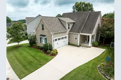 6624 Springfield Village Lane, Clemmons, NC 27012 - Photo 2