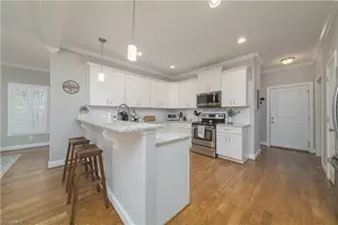 6624 Springfield Village Ln, Clemmons, NC 27012 - Photo 10