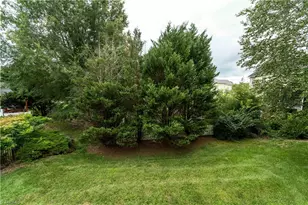6624 Springfield Village Ln, Clemmons, NC 27012 - Photo 32