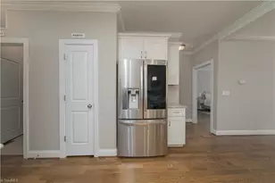 6624 Springfield Village Ln, Clemmons, NC 27012 - Photo 12