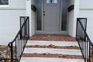 222 N Hawthorne Rd, Winston-Salem, NC 27104 - Photo 2