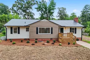2309 Fernwood Dr, Greensboro, NC 27408 - Photo 2