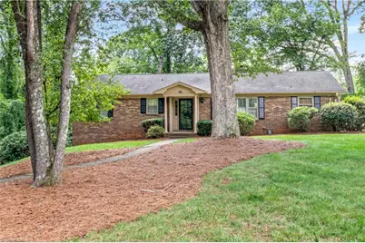 560 Kelway Place, Winston-Salem, NC 27104 - Photo 2