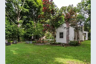912 W Davis Street, Burlington, NC 27215 - Photo 46