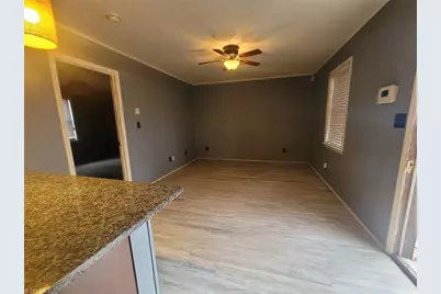4295 Brownsboro Road #03, Winston-Salem, NC 27106 - Photo 6