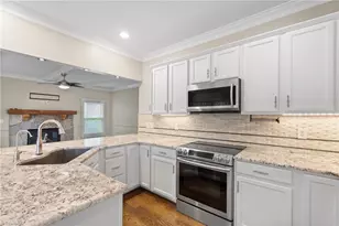 153 Suntree Dr, Advance, NC 27006 - Photo 10