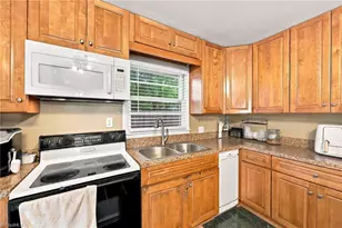 327 Burke St, Gibsonville, NC 27249 - Photo 6