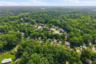 2411 Dellwood Dr, Greensboro, NC 27408 - Photo 44