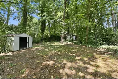 2411 Dellwood Drive, Greensboro, NC 27408 - Photo 36