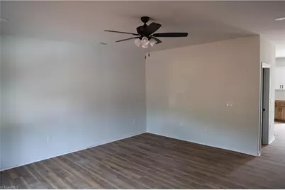 4533 Baux Mountain Road, Winston-Salem, NC 27105 - Photo 2