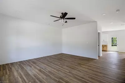 4533 Baux Mountain Road, Winston-Salem, NC 27105 - Photo 2