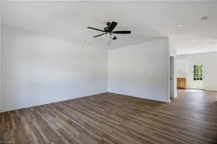 4533 Baux Mountain Rd, Winston-Salem, NC 27105 - Photo 2