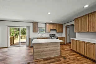 242 Old Thomasville Rd, Winston-Salem, NC 27107 - Photo 10