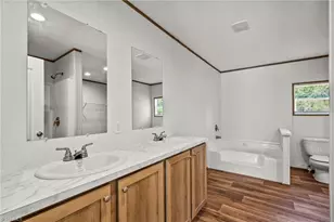 242 Old Thomasville Rd, Winston-Salem, NC 27107 - Photo 16