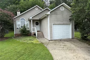 3126 Westbury Dr, High Point, NC 27282 - Photo 1