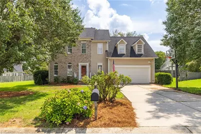 3658 Single Leaf Court, High Point, NC 27265 - Photo 2