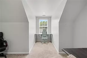 3367 Victoria Park Ln, Winston-Salem, NC 27103 - Photo 20